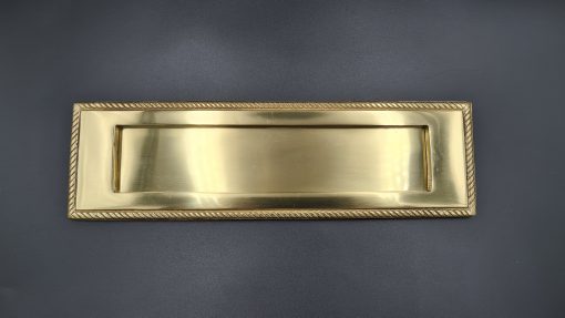 Euro Brass - EB8241 - Plate Letter 250mm Georgian Brass